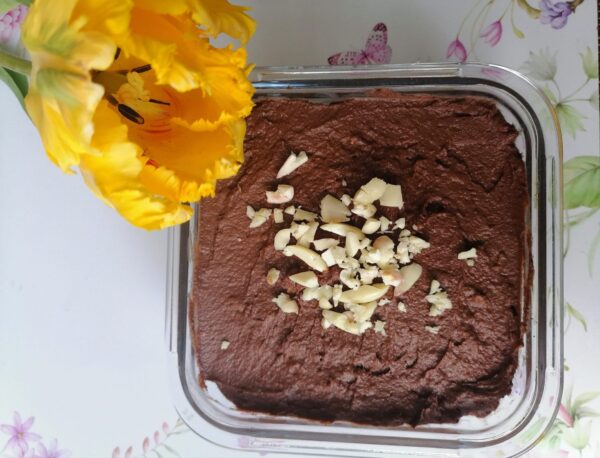 Czekoladowy deser LOWFODMAP z batatem